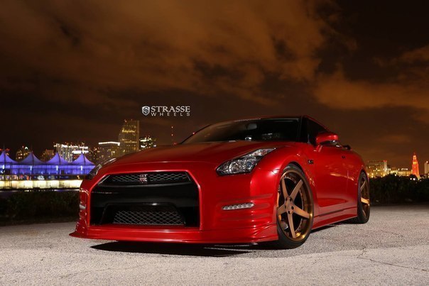 Nissan GT-R    Strasse Wheels - 9