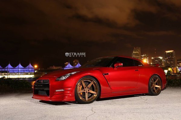 Nissan GT-R    Strasse Wheels - 6