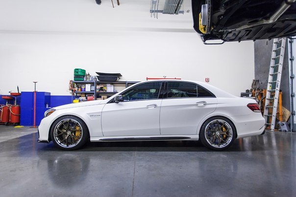 Mercedes-Benz E63 AMG S - 3