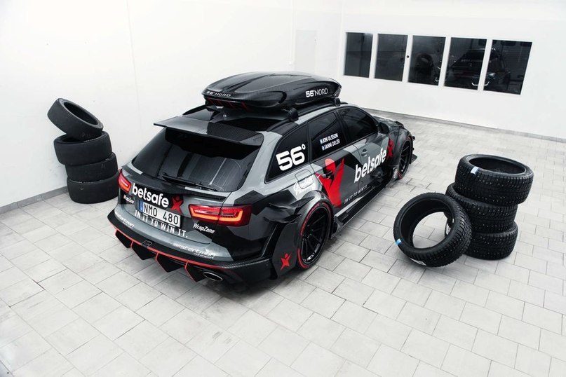 Jon Olssons Audi RS6 DTM - 8