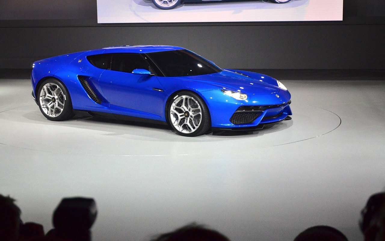 Lamborghini Asterion LPI 910-4.: 195 .: Hybrid , 5.2L V10 ATMO + 3 ...