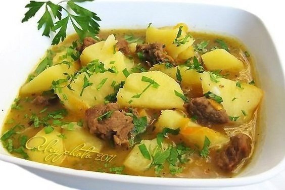 Жаркое по-домашнему.Получается очень вкусно!Ингредиенты и приготовление:Курицу порезать средне (у ...