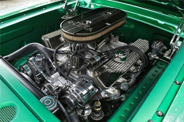 Ford Mustang Custom 1965 - 4