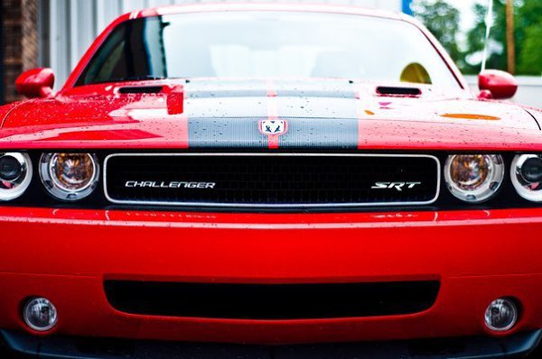 Dodge Challenger SRT8 - 8