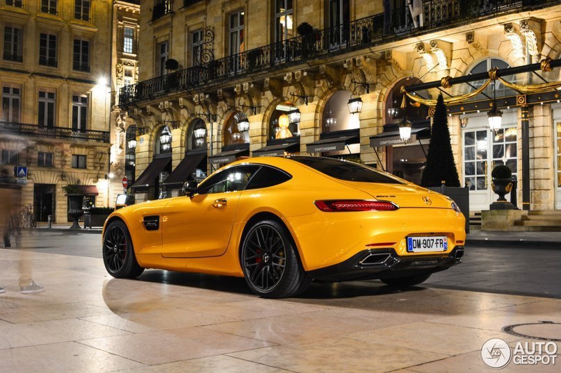 Mercedes-AMG GT S - 6