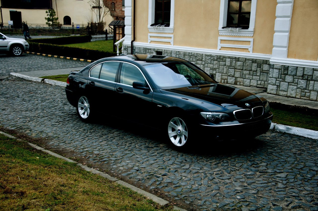 BMW 7 Series E66 - 5