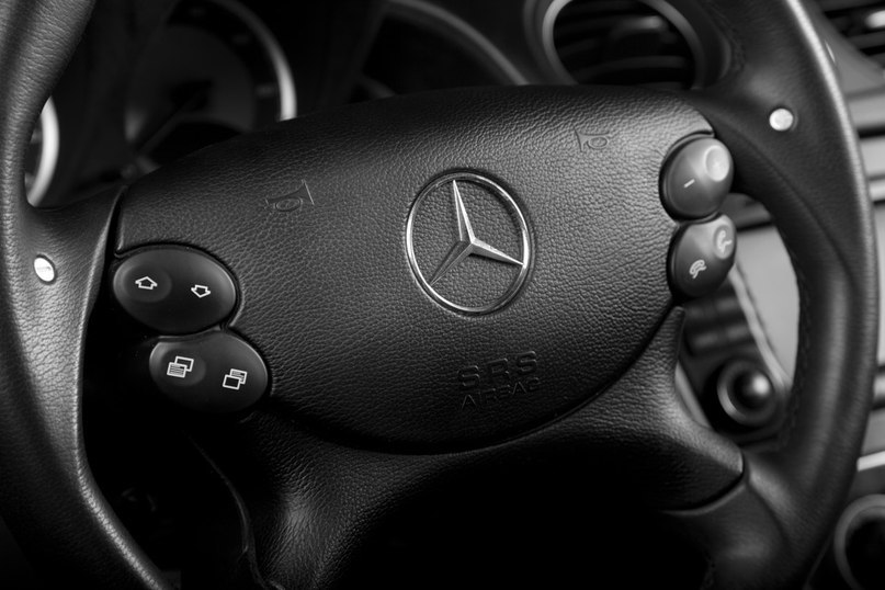 Mercedes-Benz SL 55 AMG. - 8