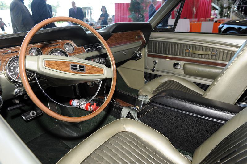 Shelby Mustang     - 2