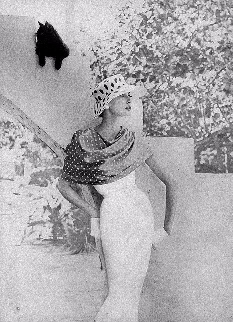   Vogue 1957  - 2