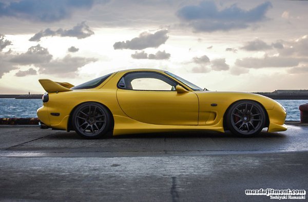 Mazda RX-7. - 3