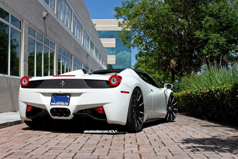 Ferrari 458 Italia Spider. - 7
