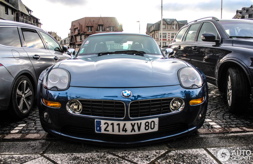 BMW Z8.  :  : 250 km/u  0-100 km/u: 4.70 s ...