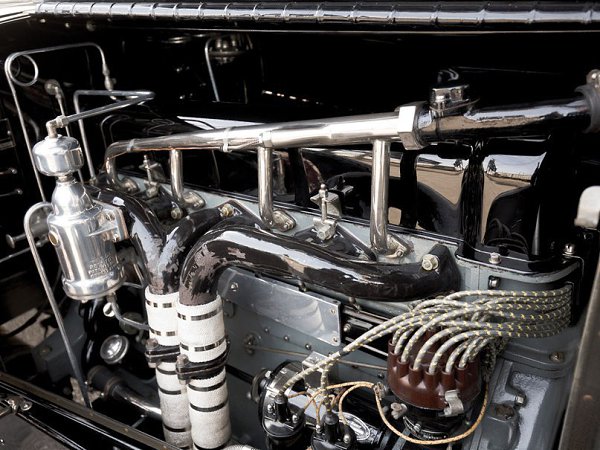 Stutz Vertical Eight Custom Black Hawk Two-Passenger Speedster by Robbins 1927 - 8