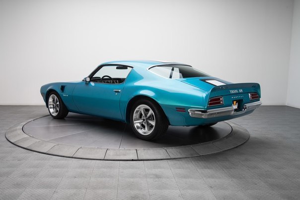 1970 Pontiac Firebird Trans Am - 3