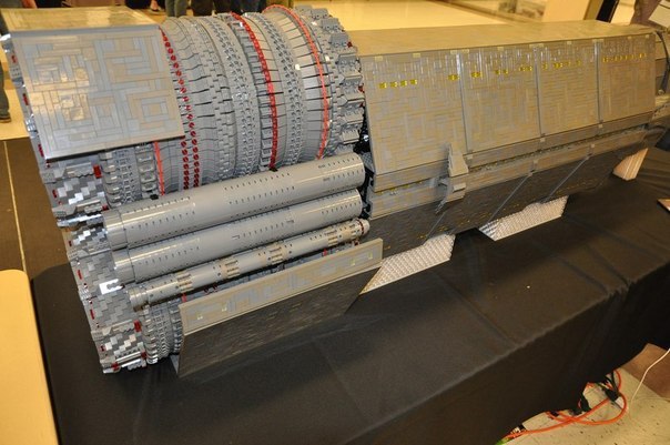  Halo   LEGO  . - 2