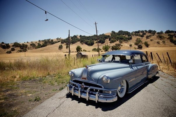 1951 Pontiac Chieftain - 4