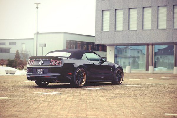 Ford Mustang Shelby GT500 - 7