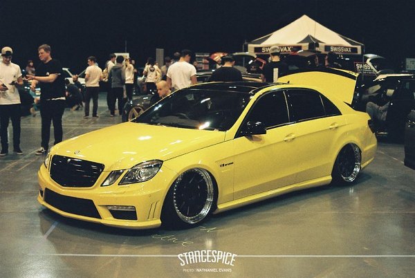 Mercedes-Benz E 63 AMG.