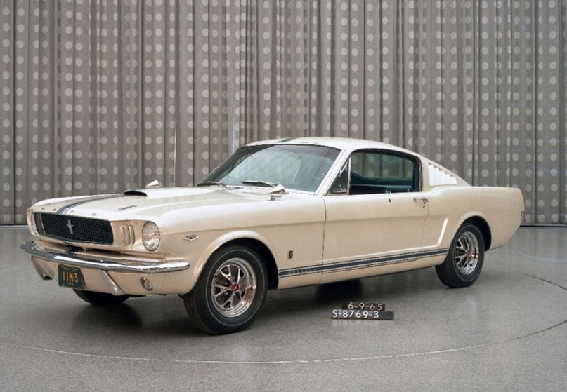 1964 Ford Mustang - 3