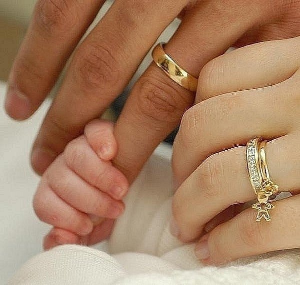 -       ....      ..     ...