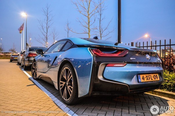 BMW i8 - 5