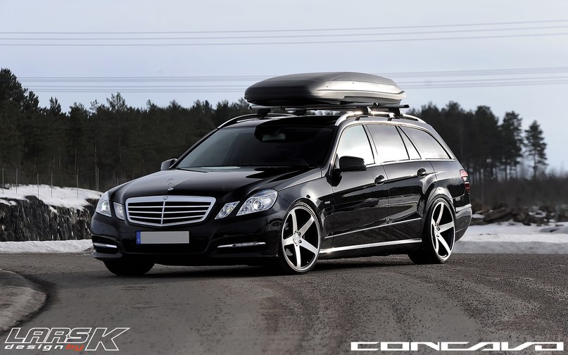 Mercedes-Benz E 220 Wagon. - 5