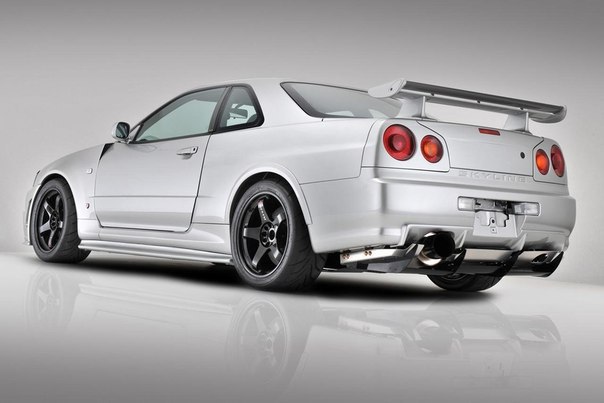 Nissan Skyline R34 GT-R NISMO Z-tune - 3