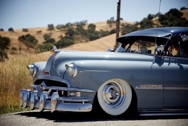 1951 Pontiac Chieftain - 3
