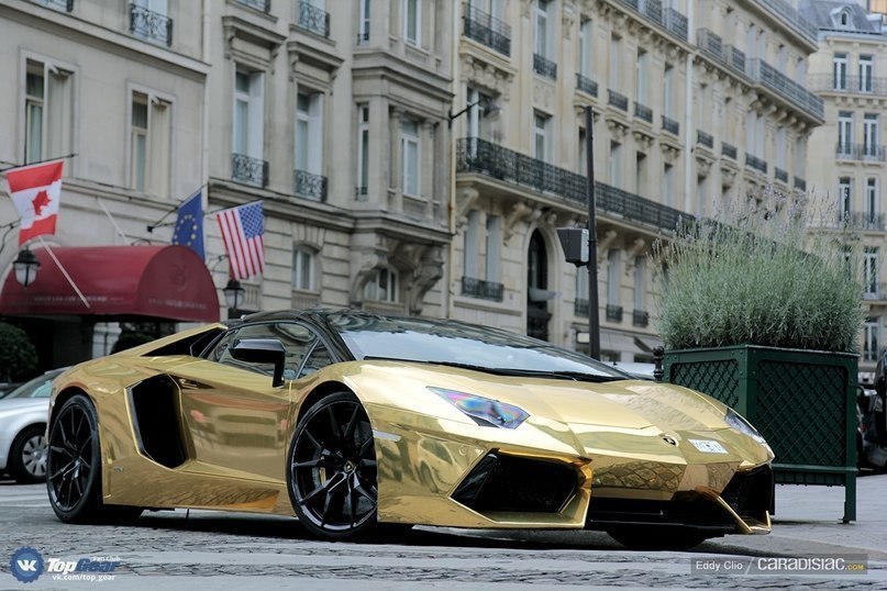 2013 Lamborghini Aventador LP 700-4 Roadster (LB834)