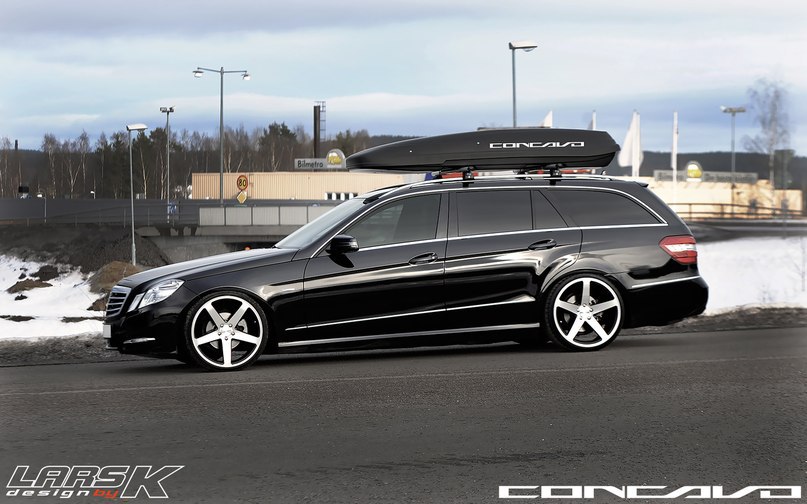 Mercedes-Benz E 220 Wagon. - 4