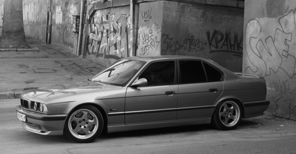 BMW M5 E34 - 4