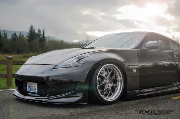 Nissan 370Z - 5