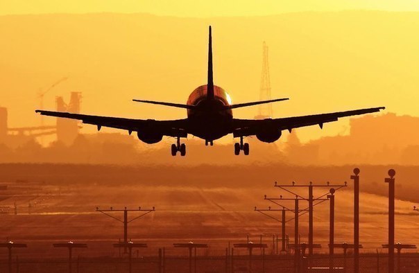 Если вам сказали, что ваш поезд ушел, помните - есть еще самолеты и яхты.