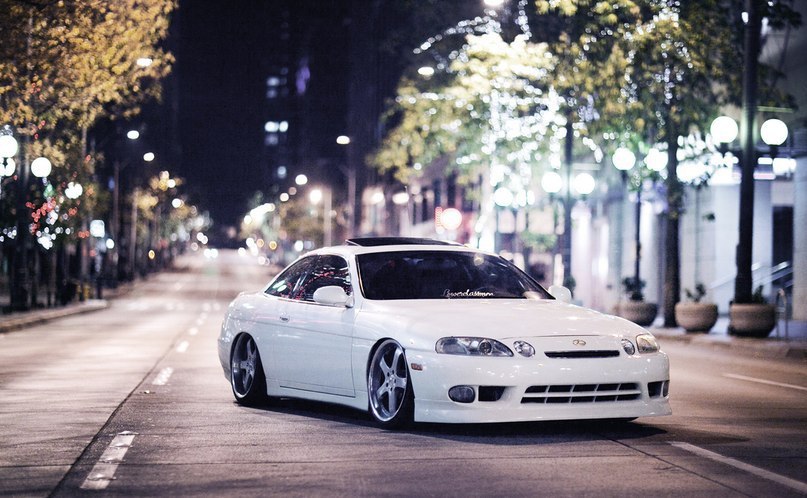 Lexus SC.