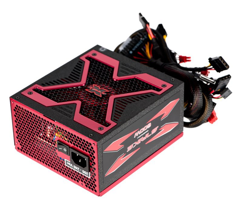 Power x y. AEROCOOL Strike 600w. AEROCOOL Strike-x 600w. Блок питания AEROCOOL Strike-x. БП Strike 600w.