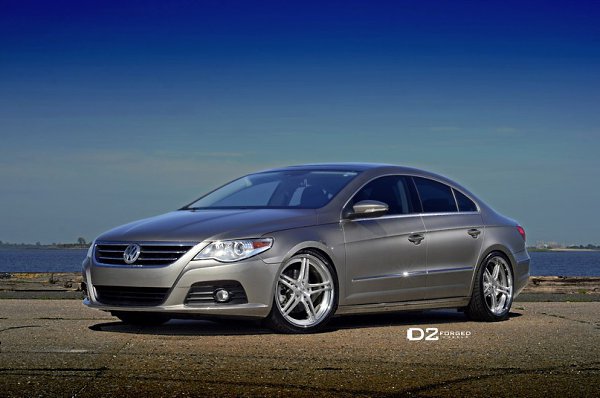 Volkswagen Passat CC.