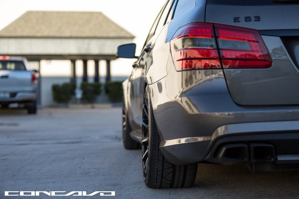 Mercedes-Benz E63 AMG Wagon. - 5