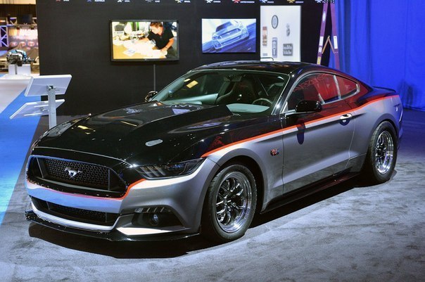Ford Mustang Customs - 5