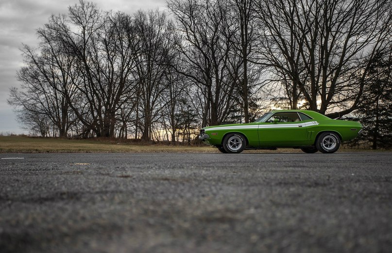 1971 Dodge Challenger R/T - 5