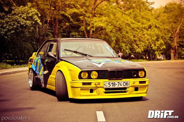 BMW E30 - 4