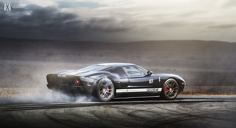 Ford GT.