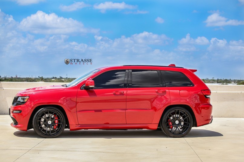 Jeep Grand Cherokee SRT. - 2