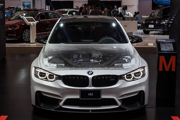  | BMW - 1  2015  08:14