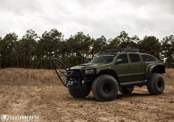 Toyota Tacoma Polar Expedition - 2