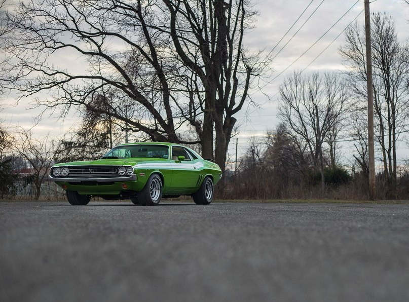 1971 Dodge Challenger R/T - 4