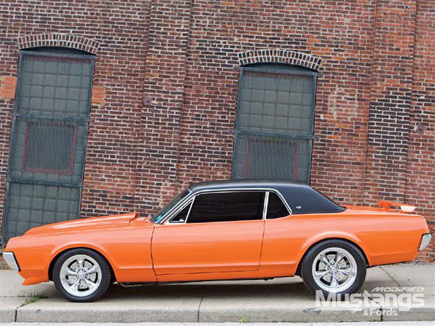 1968 Mercury Cougar XR-7 Custom - 4