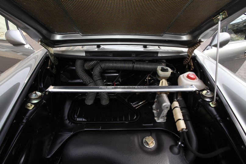 Porsche 911 1986. - 6