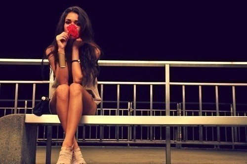 – Пойдем в кино? – Нет. – В парк? – Нет. – Может в кафе? – Нет. – Ну куда ты хочешь? – Я к НЕМУ ...