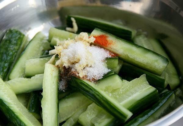 Огурцы с мясом по корейски.Вкуснейшая закусочка, радует правильно сочетание мясо-овощи, блюдо ... - 6