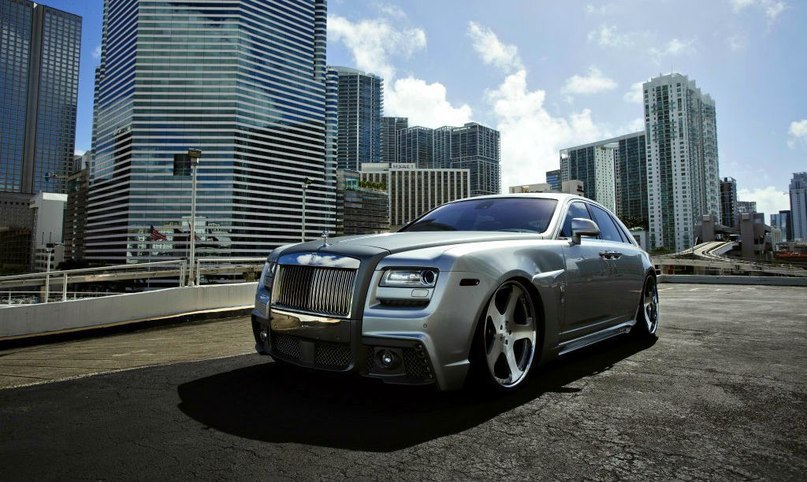 Rolls-Royce Ghost. - 7